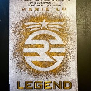 5/$20 or 2/$10!! “Legend” by Marie Lu. BRAND NEW YOUNG ADULT NOVEL.